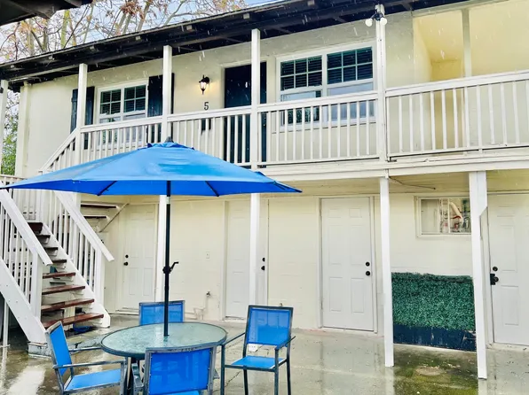 2720 X St APT 5, Sacramento, CA 95818