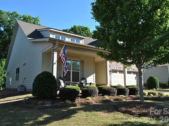 3rd image of 1113 Mayapple Way