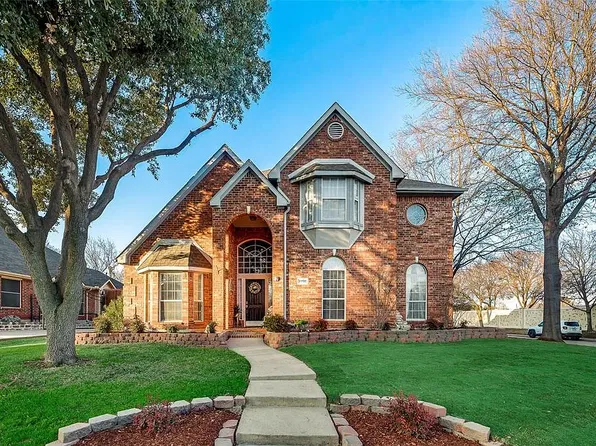 2700 Meadow Green Dr, Flower Mound, TX 75022