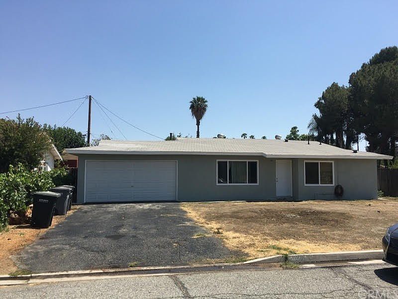 1st image of 1001 Lynwood Dr