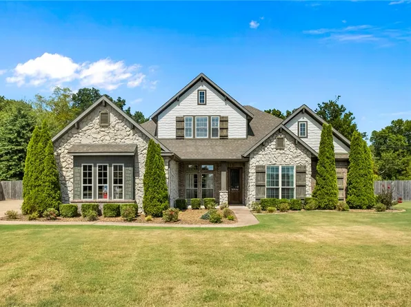 5800 SW Broadway St, Bentonville, AR 72713