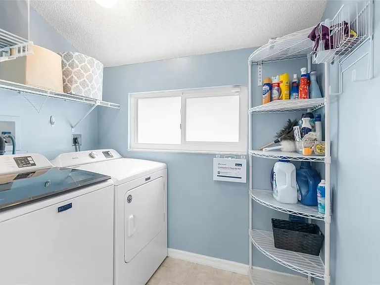 6029 Bayway Ct — Photo 24