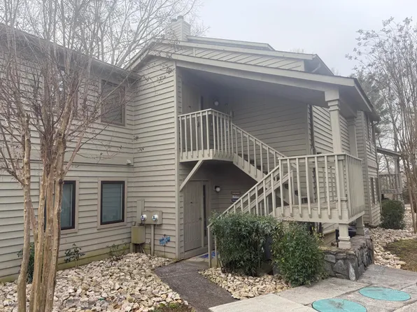 349 Shoreline Marina Cir Unit 206, Moneta, VA 24121