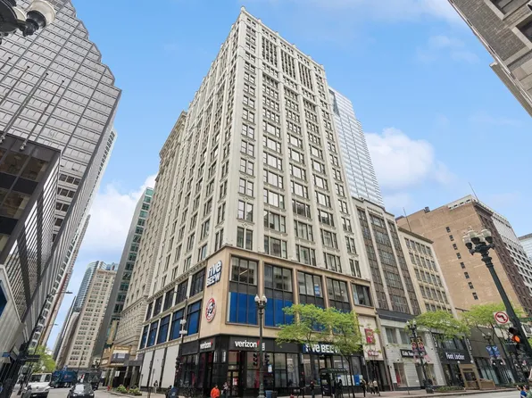8 W Monroe St APT 1209, Chicago, IL 60603
