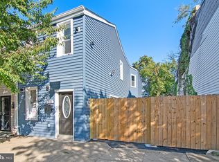 3561 4th St, Baltimore, MD 21225