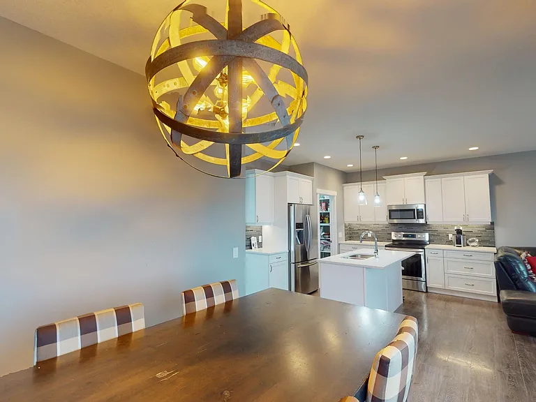 172 Wildrose Dr — Photo 8