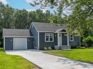 114 S 29th St, Goshen, IN 46528