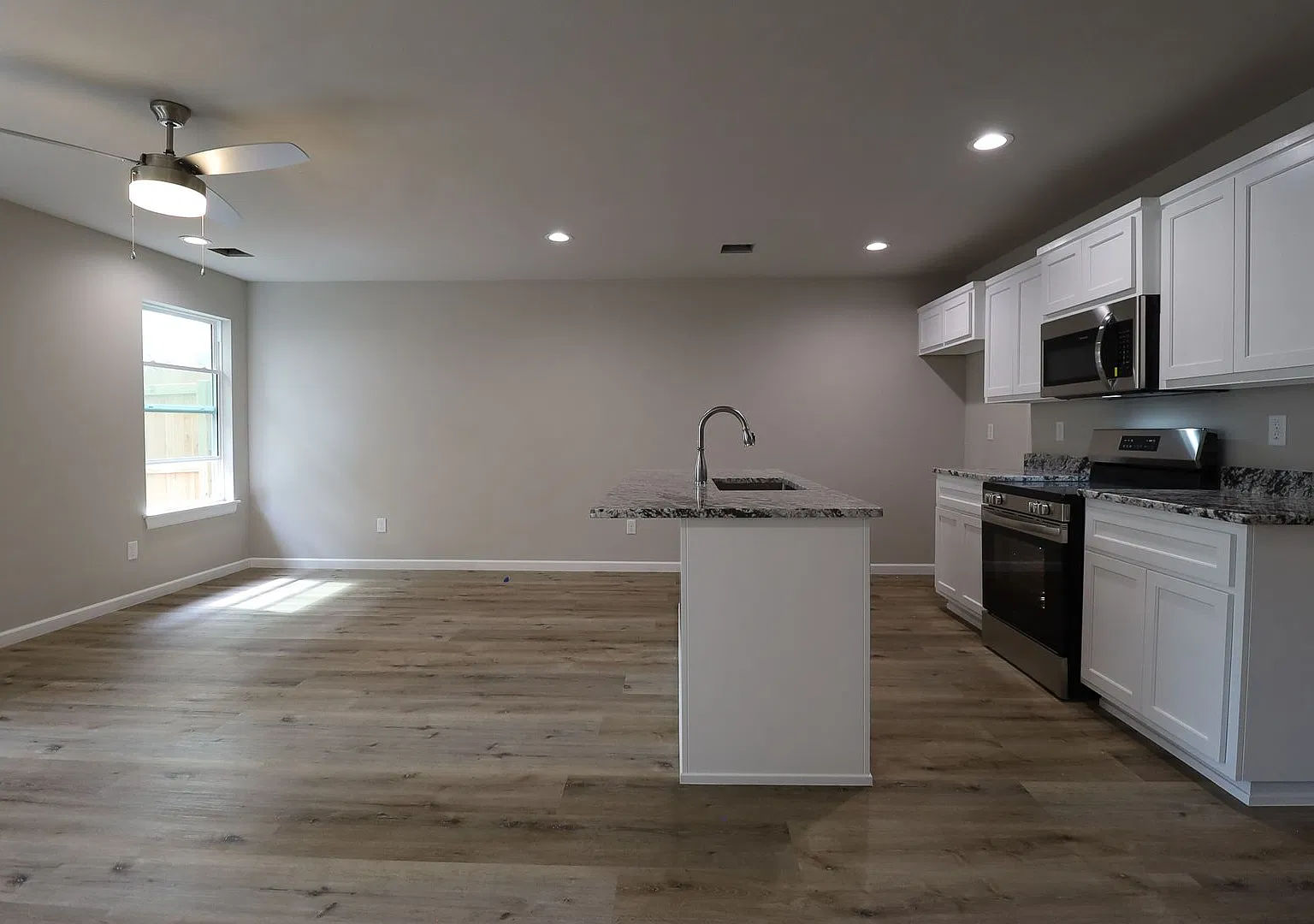 New Construction 3 Bedroom | 2.5 Bathroom | 1,650 sqft | Sand Springs — Photo 3