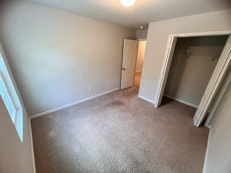 4024 Gibb Ct — Photo 37