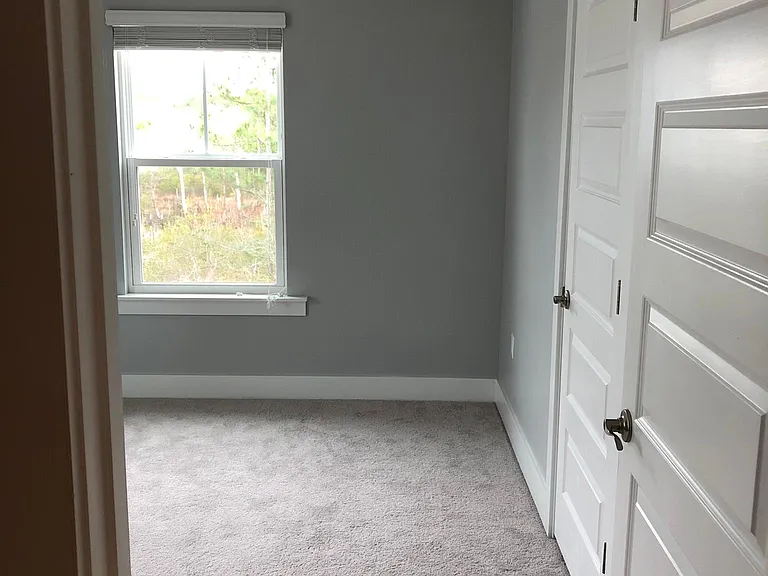 206 Montclair Ave — Photo 21