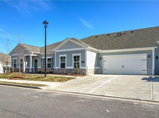 2537 Rathburn Cir, Loganville, GA 30052