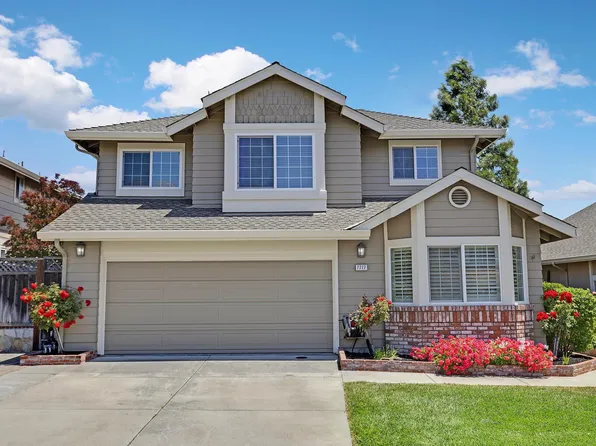 7777 Crossridge Rd, Dublin, CA 94568