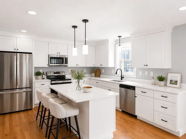 811 Main St #2, Tewksbury, MA 01876