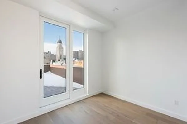 Rented by Nooklyn NYC LLC | media 64