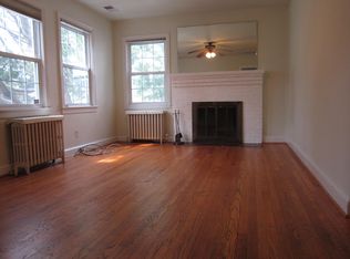 827 N Woodrow St, Arlington, VA 22203