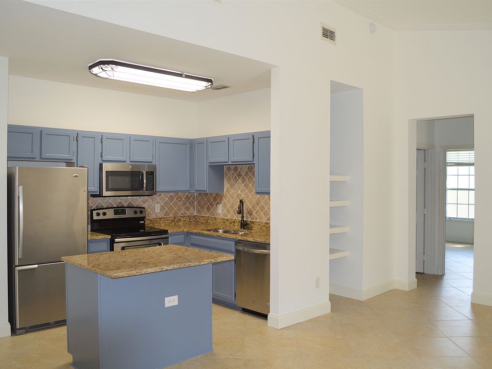 Kitchen to 2nd Bedroom