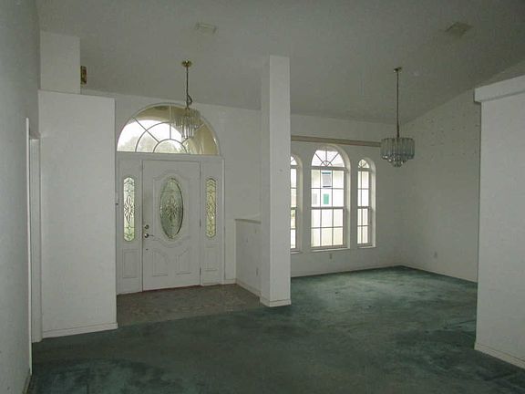 2nd image of 631 SE Dean Ter