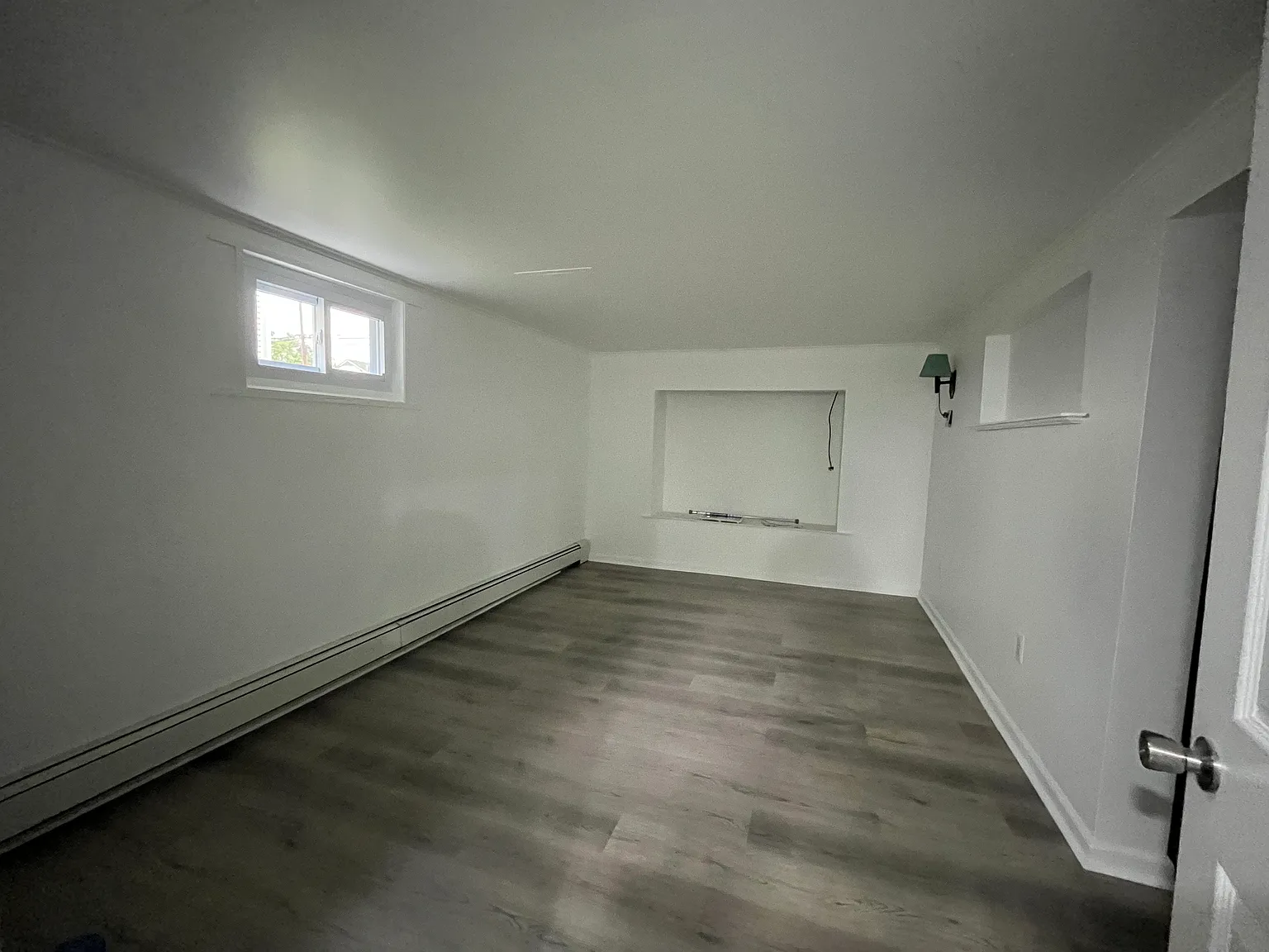 3 bed, $3,450 — Photo 2