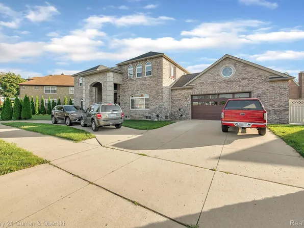 7315 Littlefield Blvd, Dearborn, MI 48126