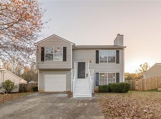 139 Hampton Oaks Dr, Hampton, GA 30228