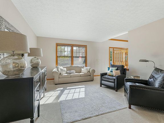 5th image of 733 Bovee Ln