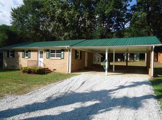 2426 Coley Fish Pond Rd, Newton, NC 28658