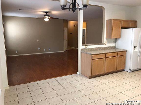 4th image of 17126 Ashbury Ldg