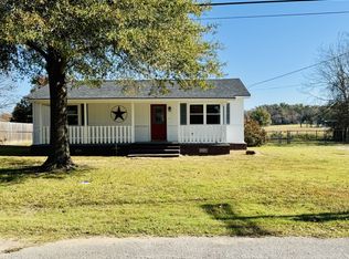 520 Chestnut Dr, Van, TX 75790