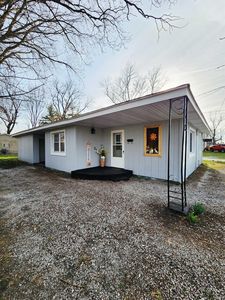 105 W 15th St, Winamac, IN, 46996