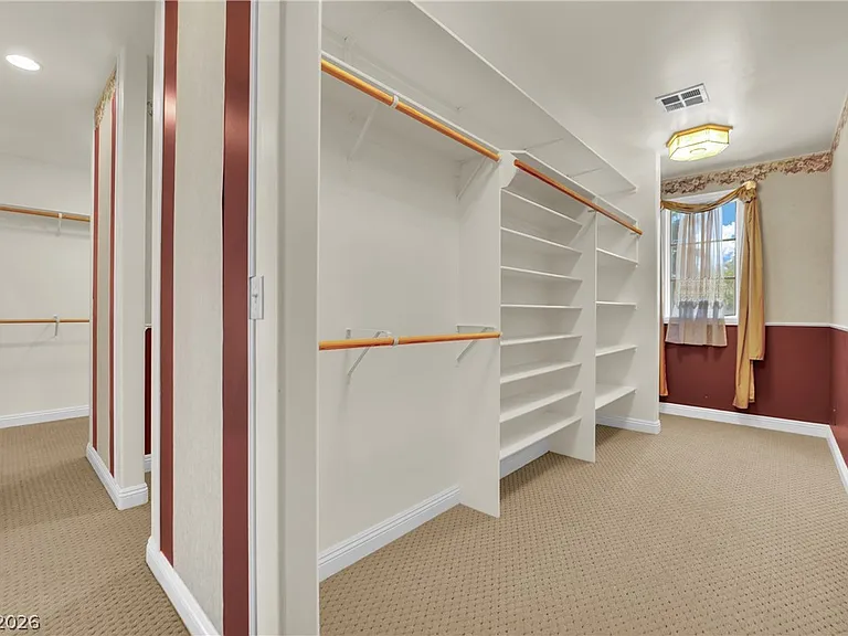 1250 Shadow Ln — Photo 24