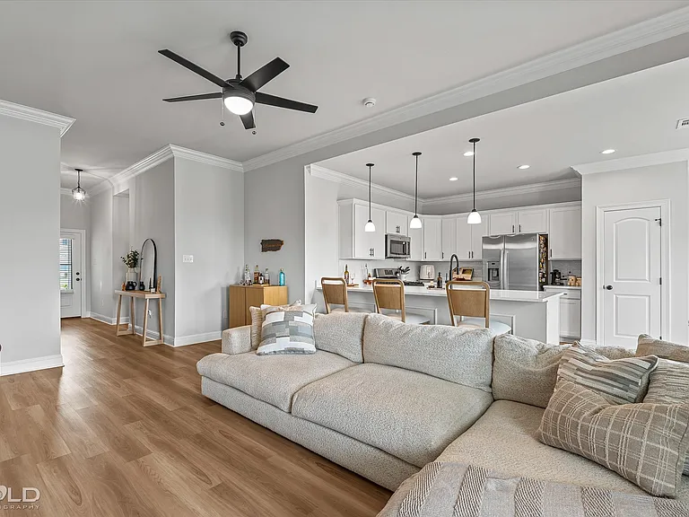 24 Venecia Ct — Photo 32