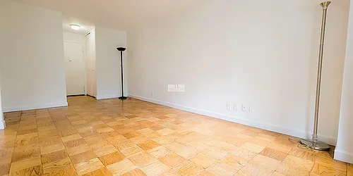 Rented by Rossi Living