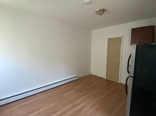 703 Rutherford Ave #1, Trenton, NJ 08618