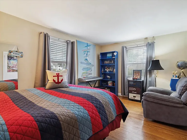 1736 Riverview Rd — Photo 14