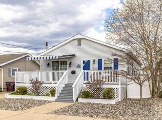 307 N Dudley Ave, Ventnor, NJ 08406