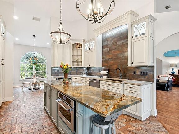 3rd image of 7208 Whitney Ashton Ln