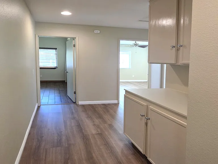 768 Valley Crest Dr — Photo 22