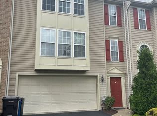 1907 Michael Dr, Pittsburgh, PA 15227