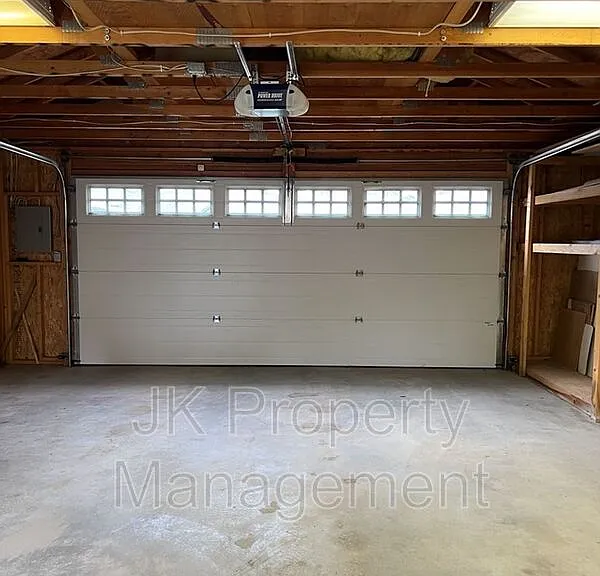 2217 1st Ave S — Photo 7