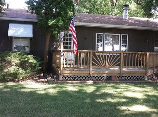 3960 N Taylor Ave, Decatur, IL 62526