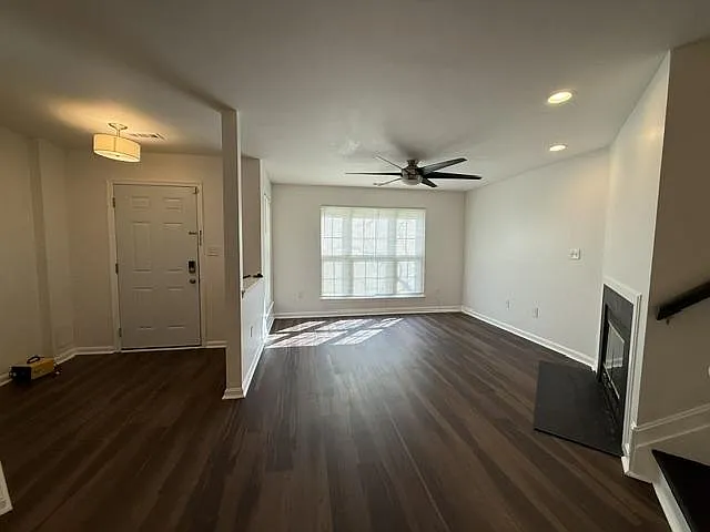8802 Gilly Way — Photo 3