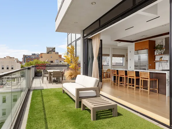 172 North 10th Street image 1 of 15