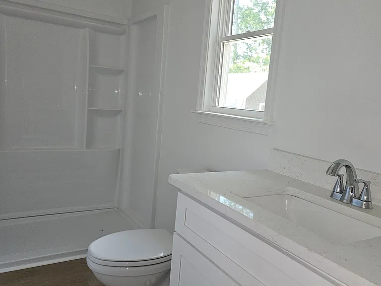 904 Rudee Ave — Photo 7