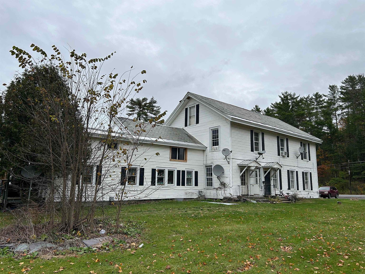 2137 Route 30 N