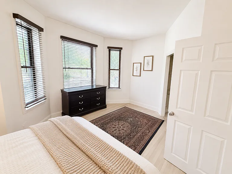 1706 Commonwealth Ave #11 — Photo 9