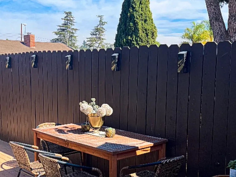 3703 Alta Loma Dr — Photo 22