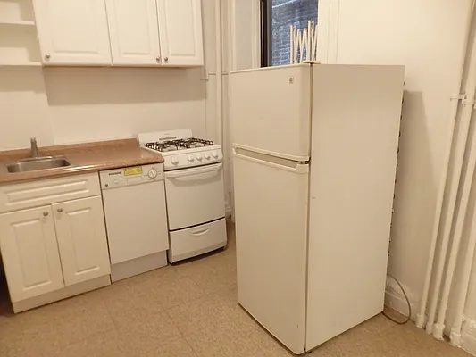 Rented by John O'Kelly Real Estate | media 20