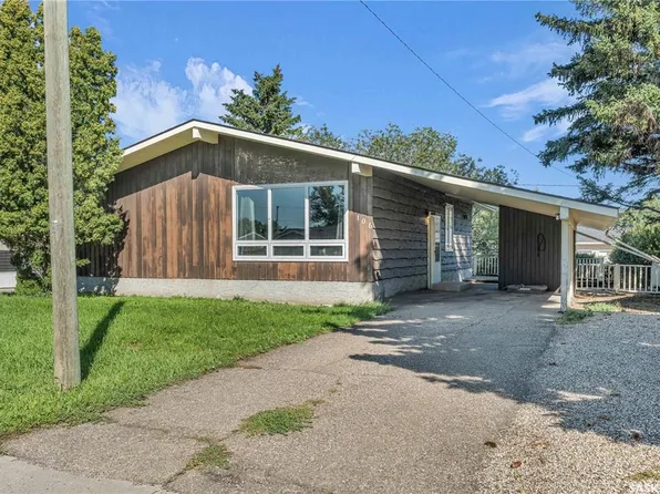106 Wood CRESCENT, Assiniboia, SK S0H 0B0