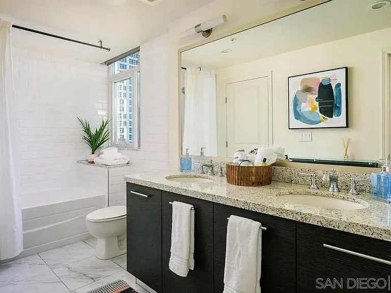1431 Pacific Hwy #610 — Photo 6