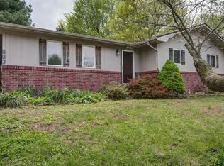 603 Oak Ln, Mount Vernon, MO 65712